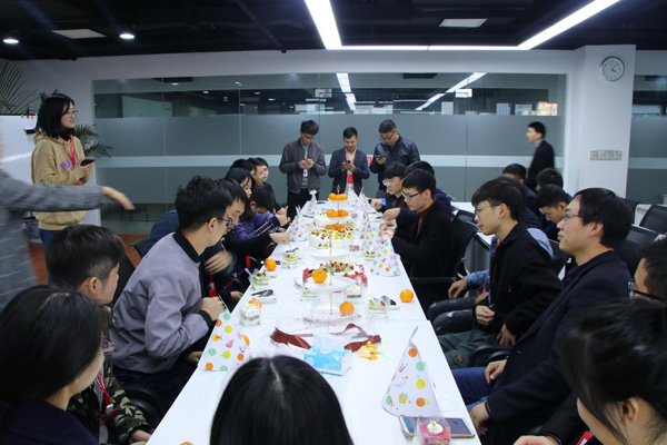 美控員工生日會(huì)：奮斗時(shí)光里,愛讓我們一起成長