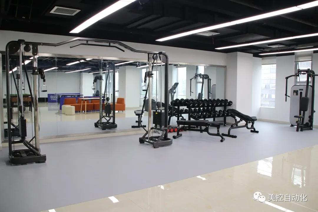 萬(wàn)萬(wàn)沒(méi)想到，美控的健身房令人大開眼界！